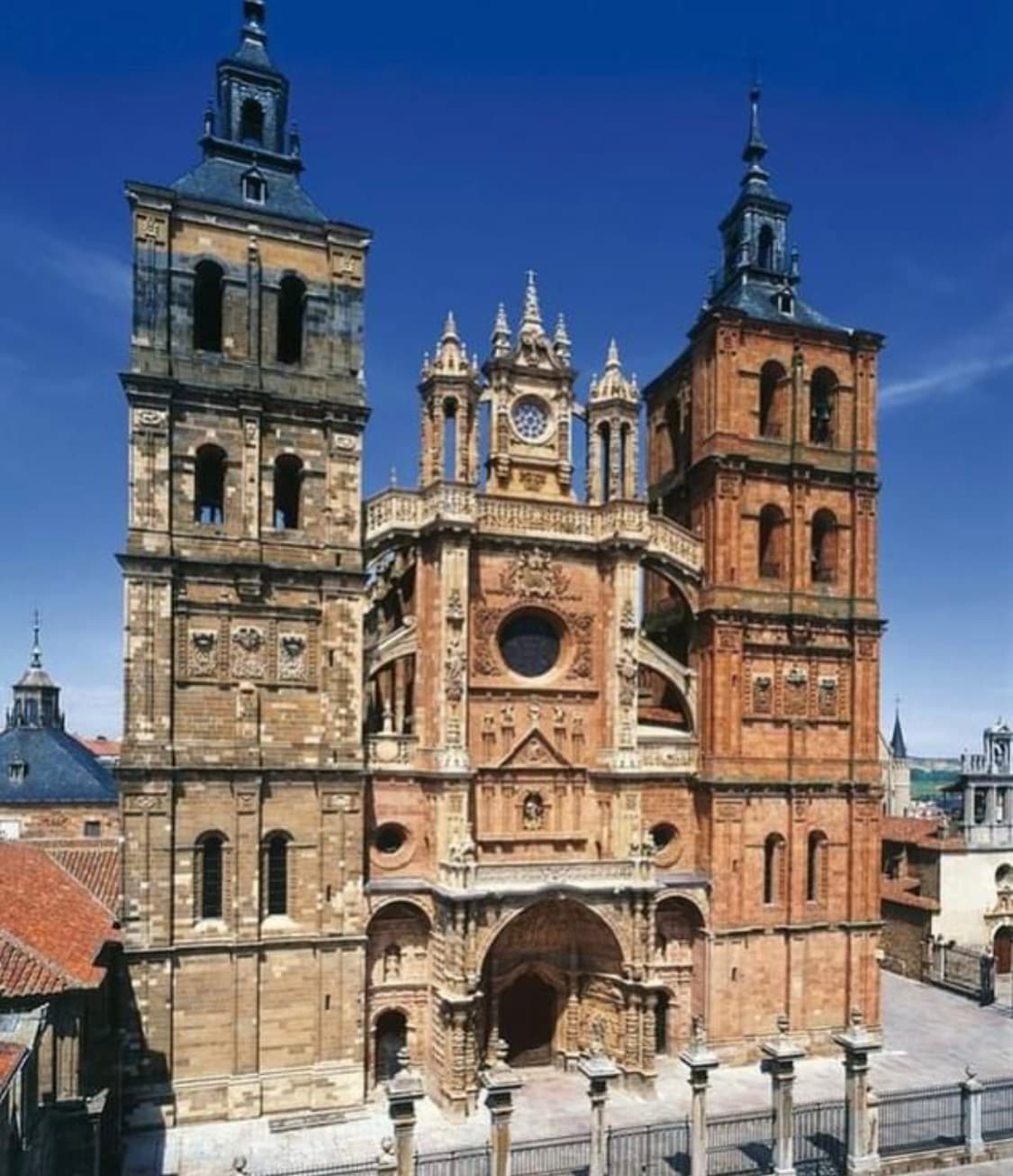 Astorga Cathedral - Image 1