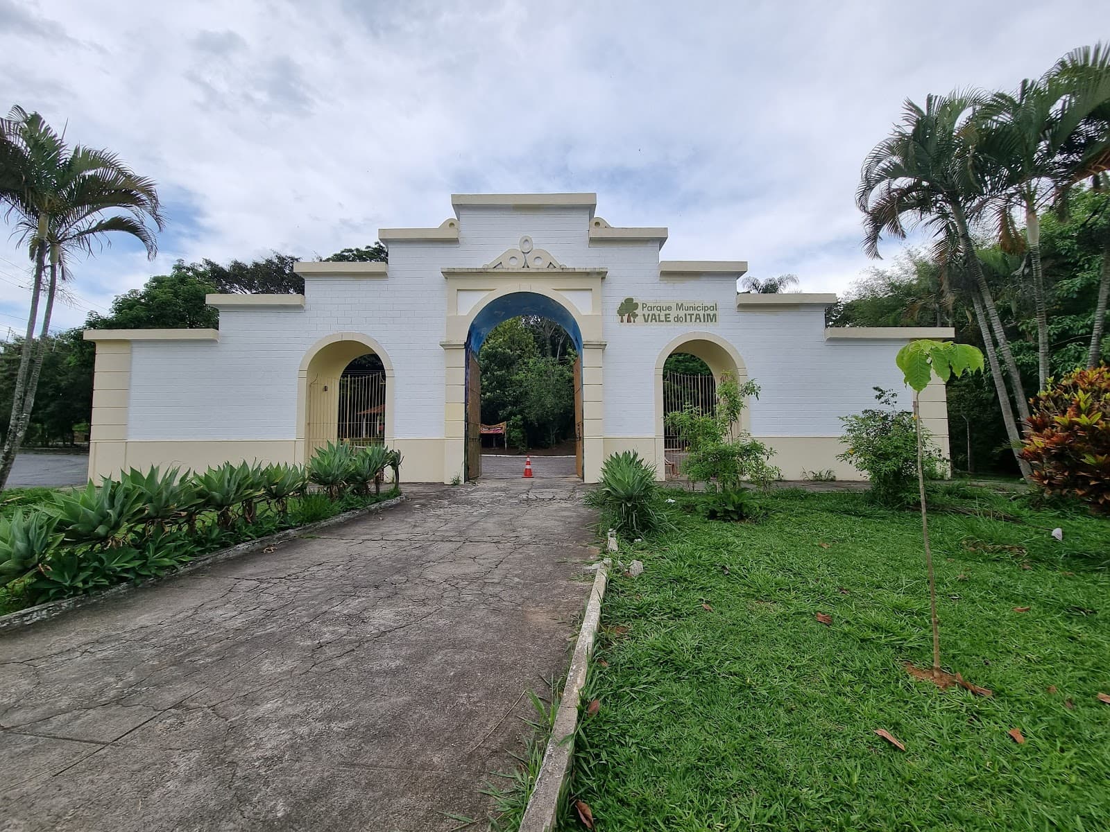 Parque do Itaim Taubaté São Paulo - Image 1