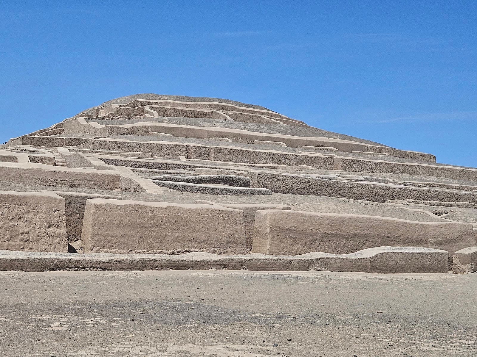 Cahuachi Pyramids Nazca Peru - Image 1