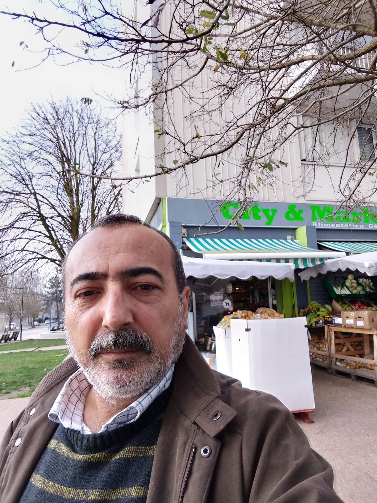 Évreux Market (Centre-ville) - Image 1