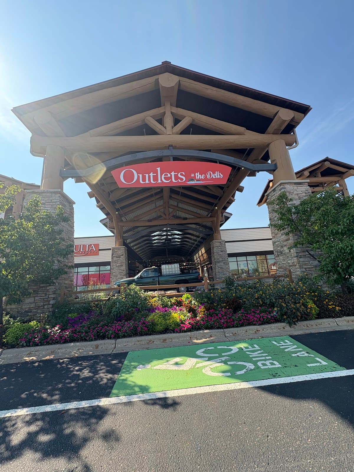 Wisconsin Dells Parkway The Strip - Image 1