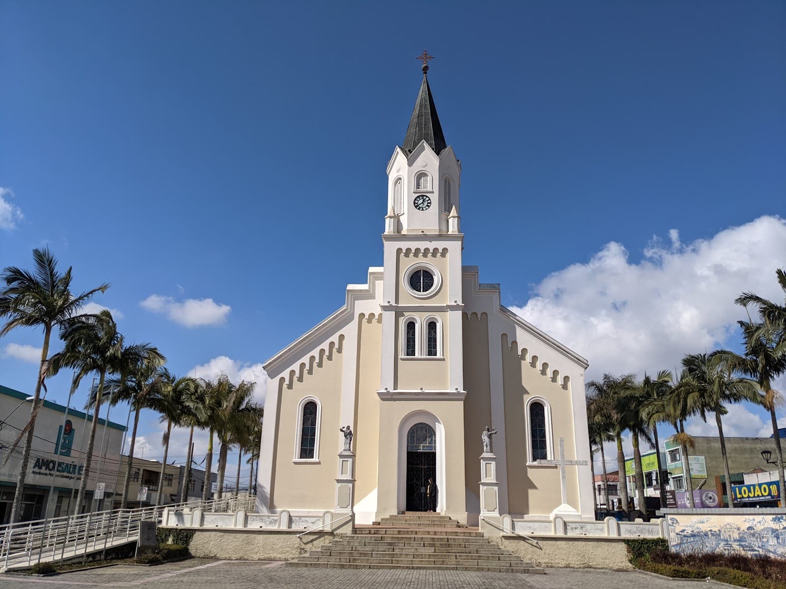 Catedral de São José dos Pinhais - Image 1