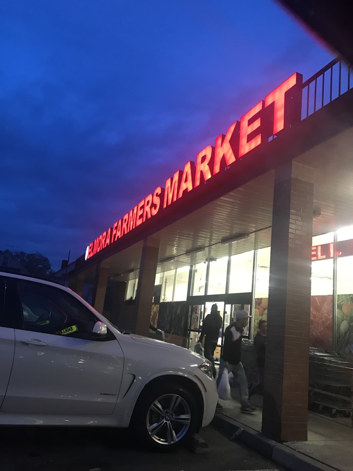 Elizabeth Farmers Market - Image 1