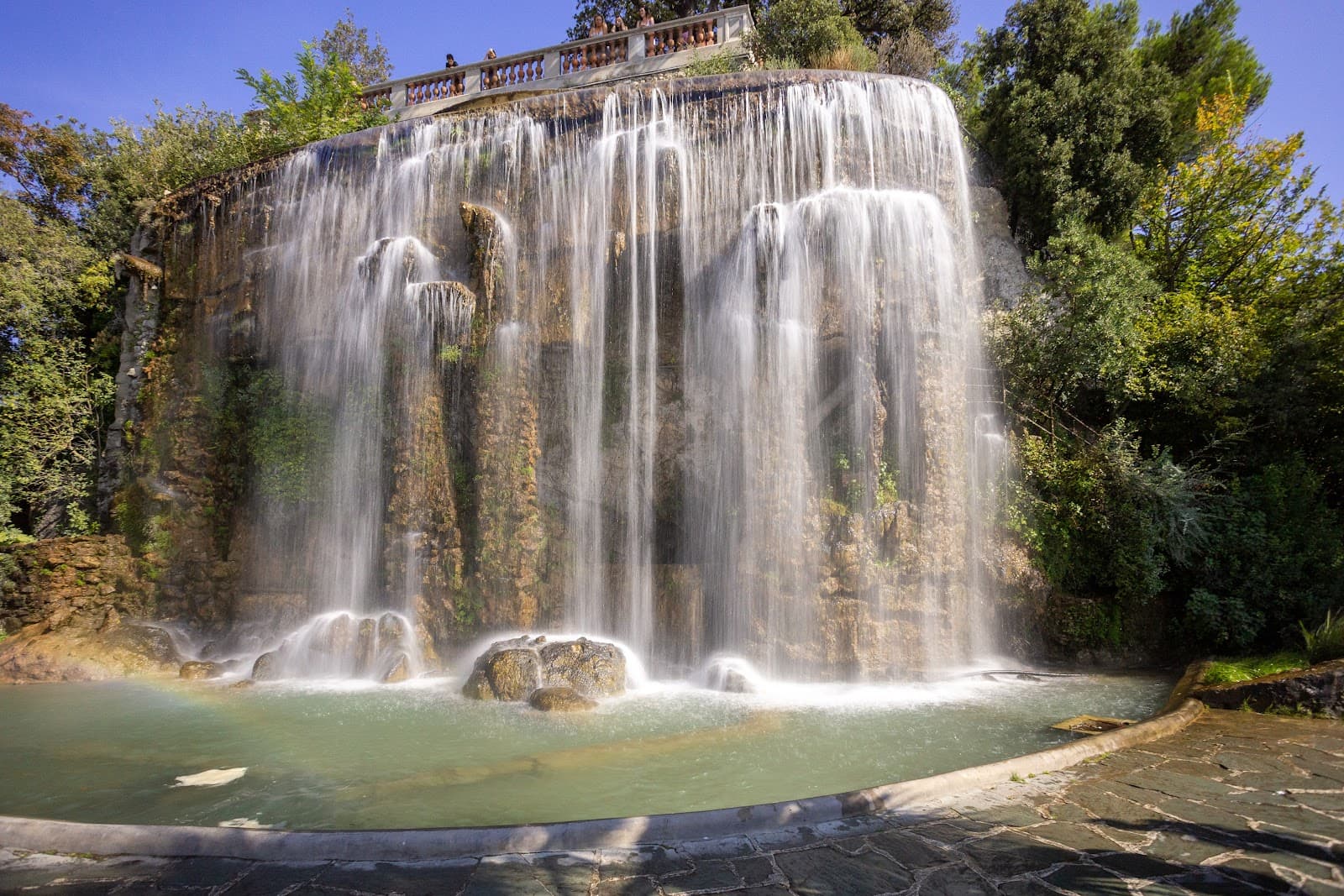 Castle Hill Waterfall Nice - Image 1