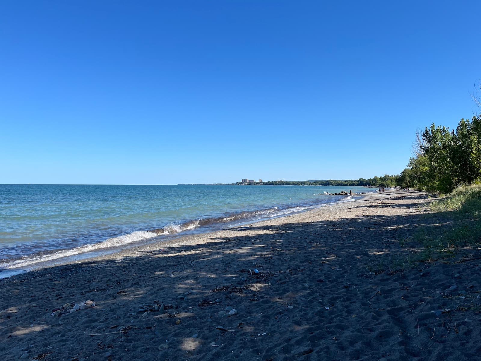 Van Wagners Beach - Image 1