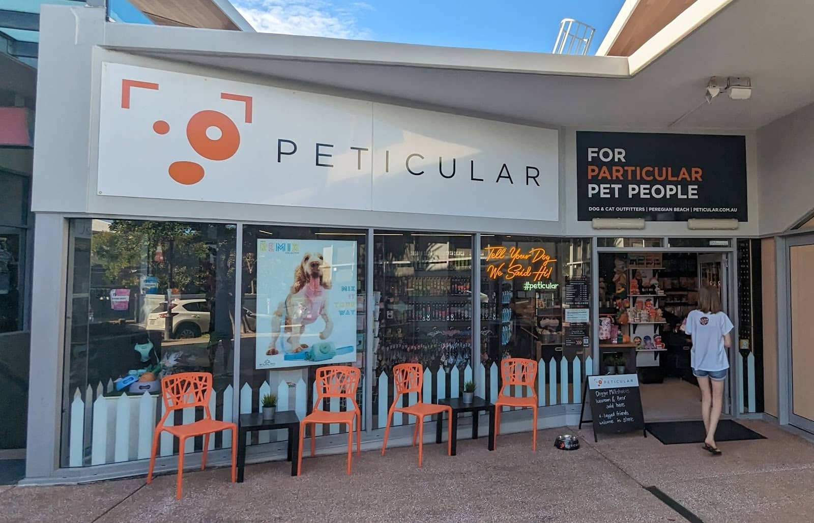 Local Cafes & Restaurants