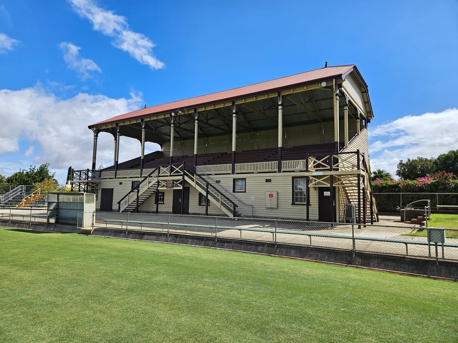 Stawell Gift Hall of Fame - Image 1