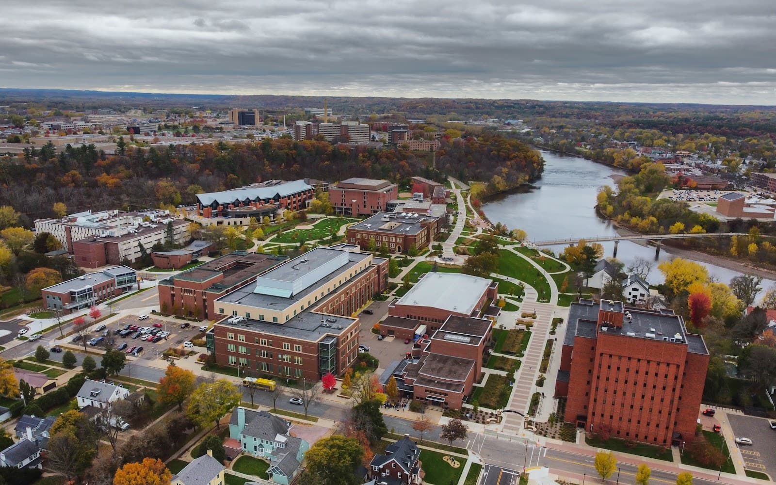 UW–Eau Claire Campus - Image 1