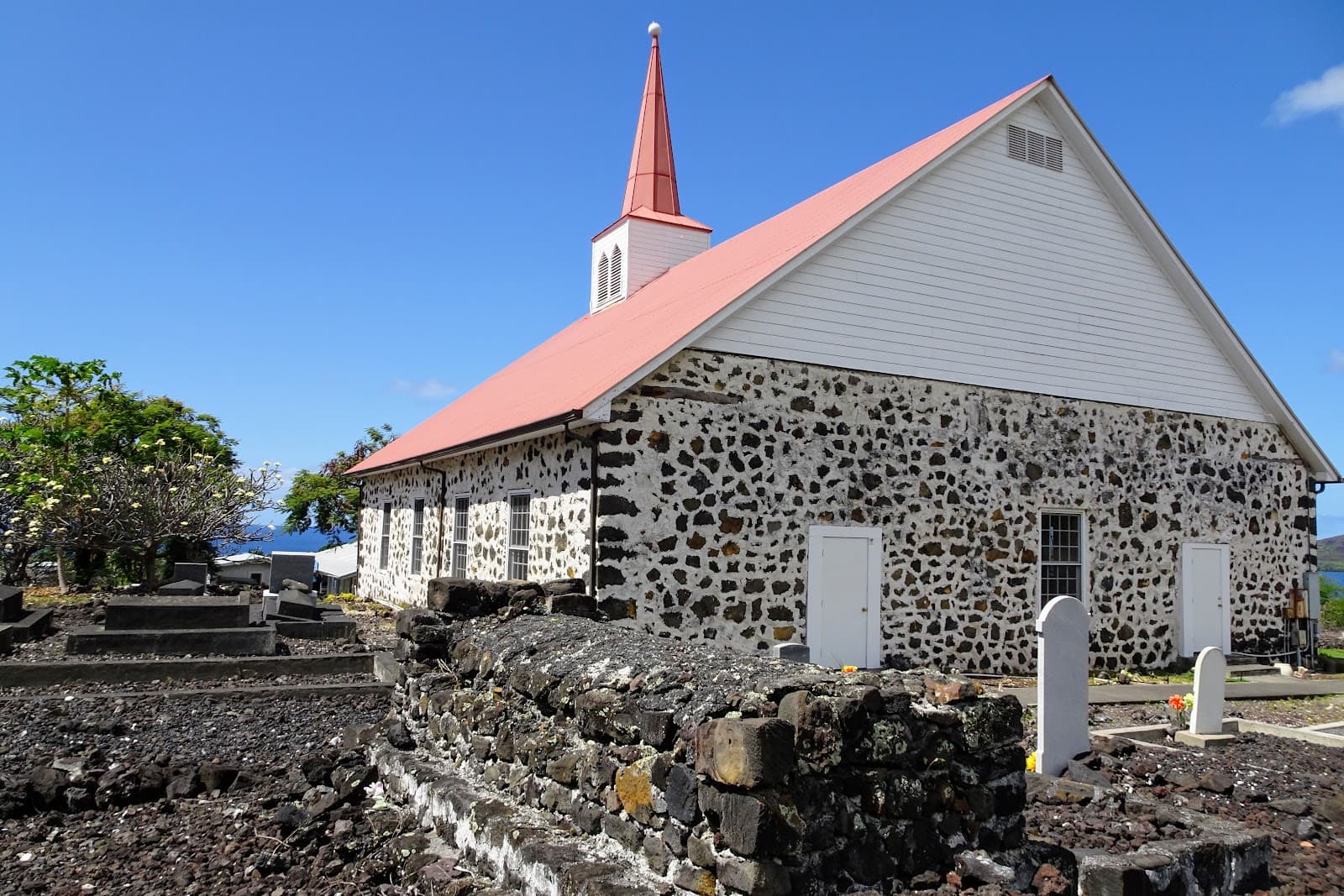 Kahikolu Congregational Church - Image 1