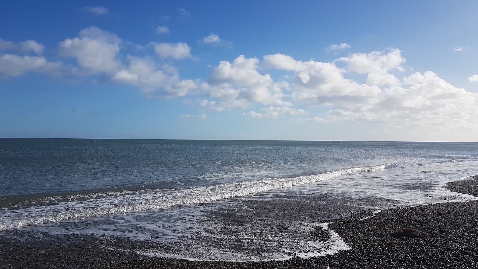 Kilcoole Beach & Bird Sanctuary - Image 1