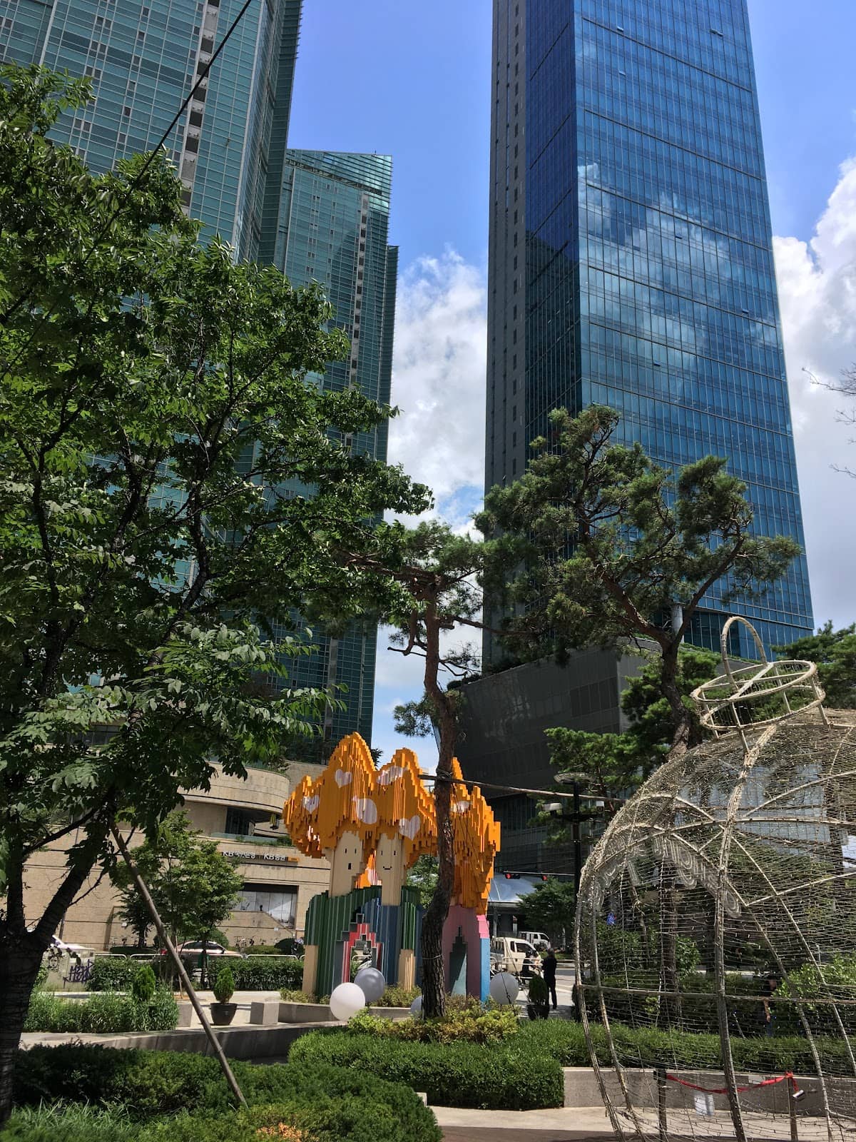 Independent Boutiques & Shops