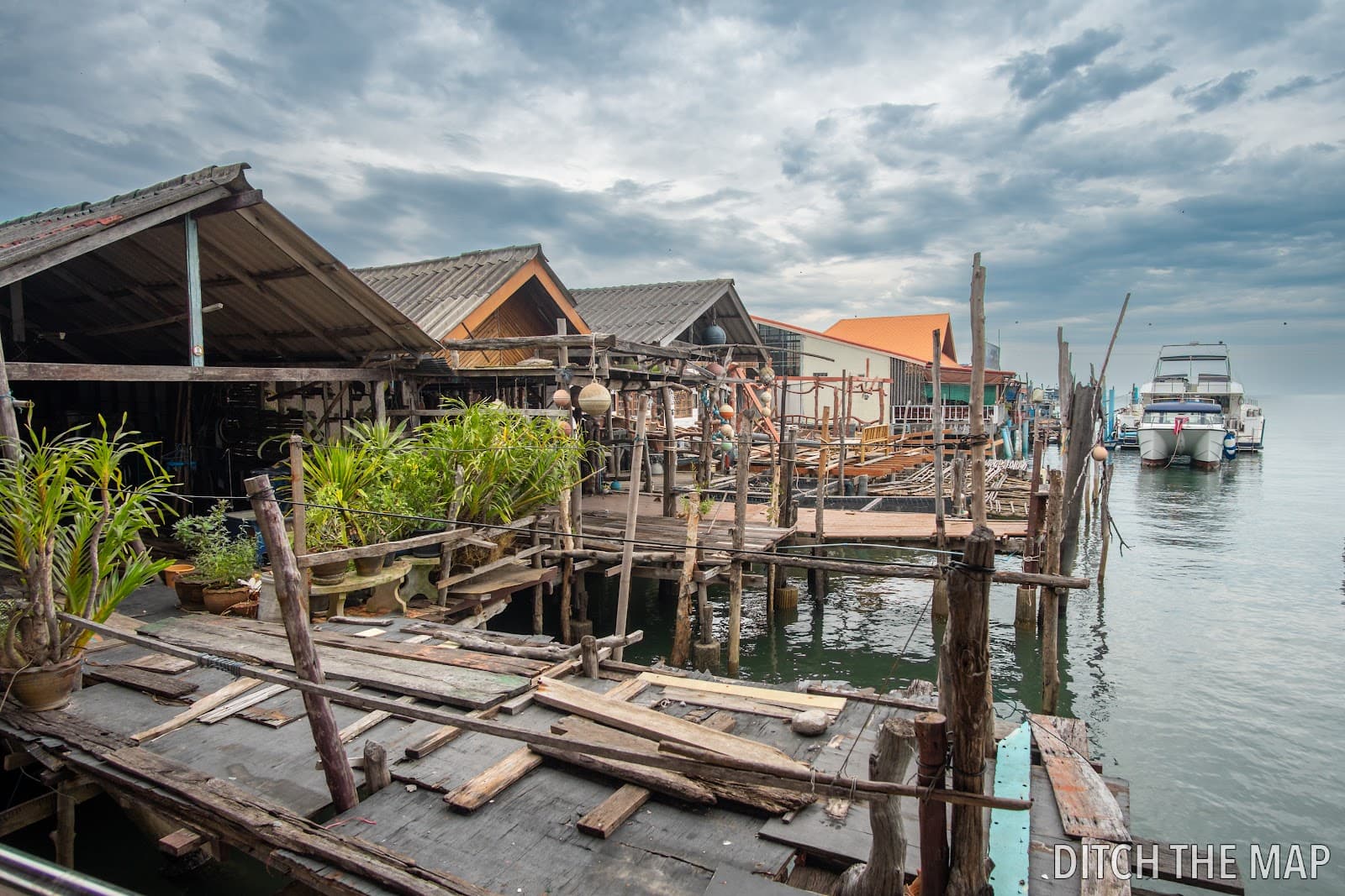 Saladan Pier Koh Lanta - Image 1