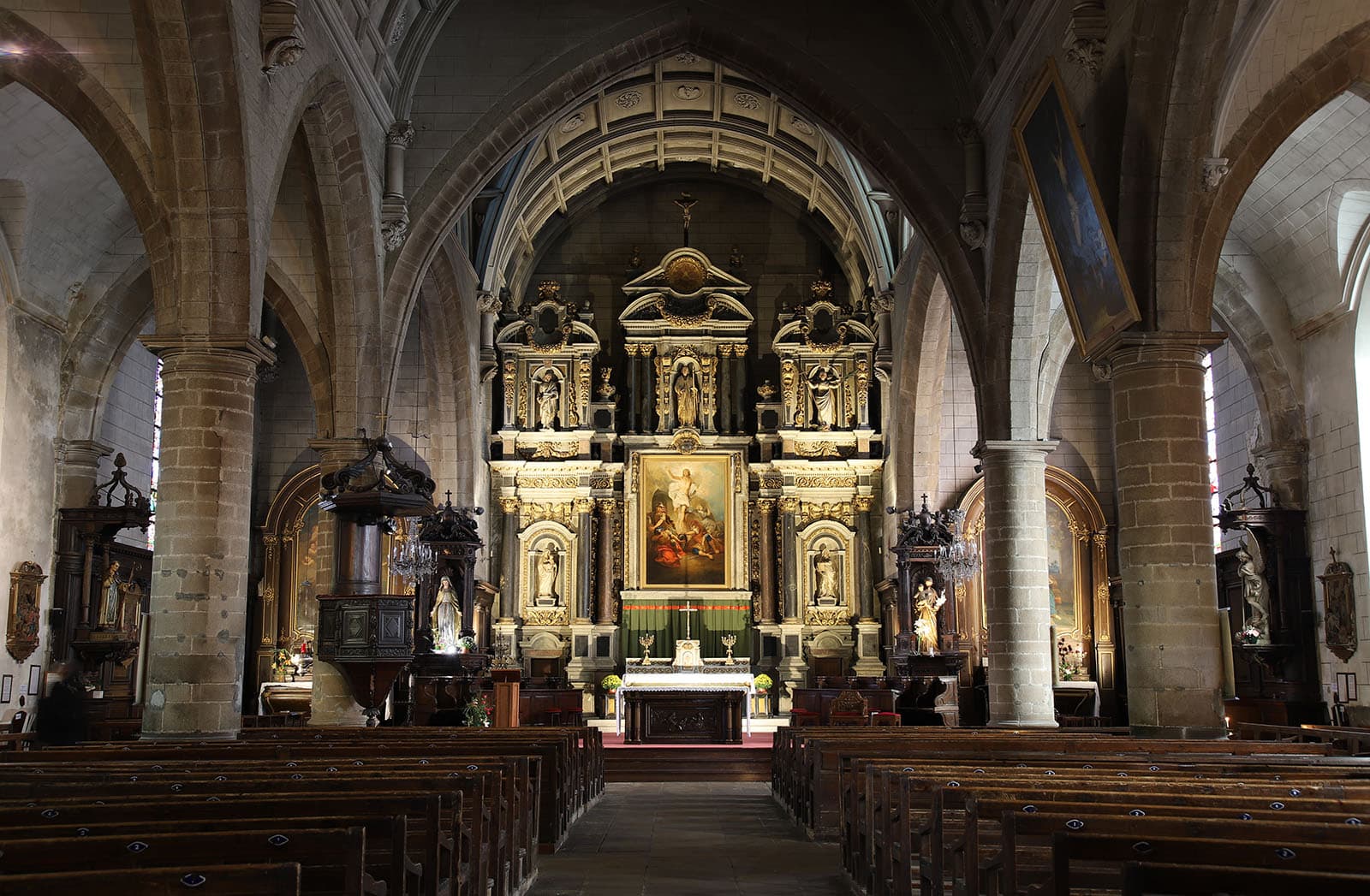Église Saint-Gildas d'Auray - Image 1