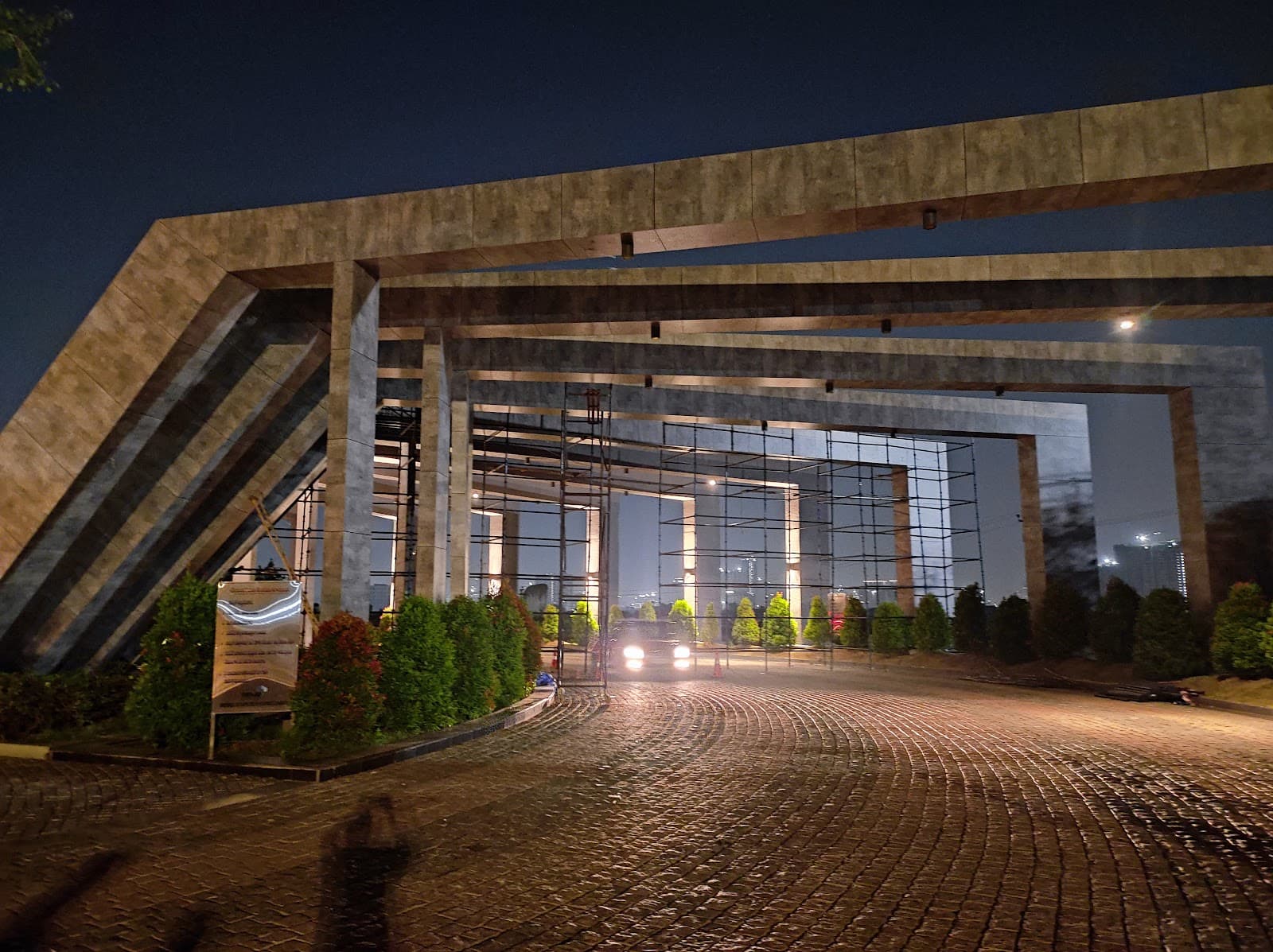 Osman Sagar Gandipet Eco Park - Image 1