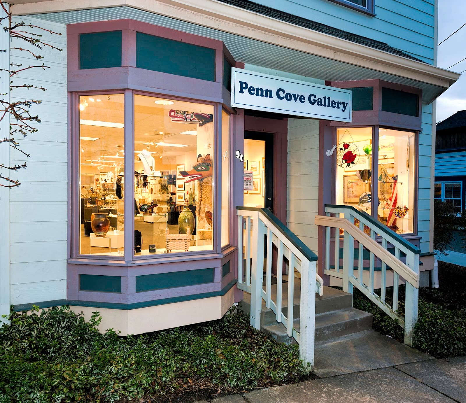Practical Magic House Coupeville - Image 1