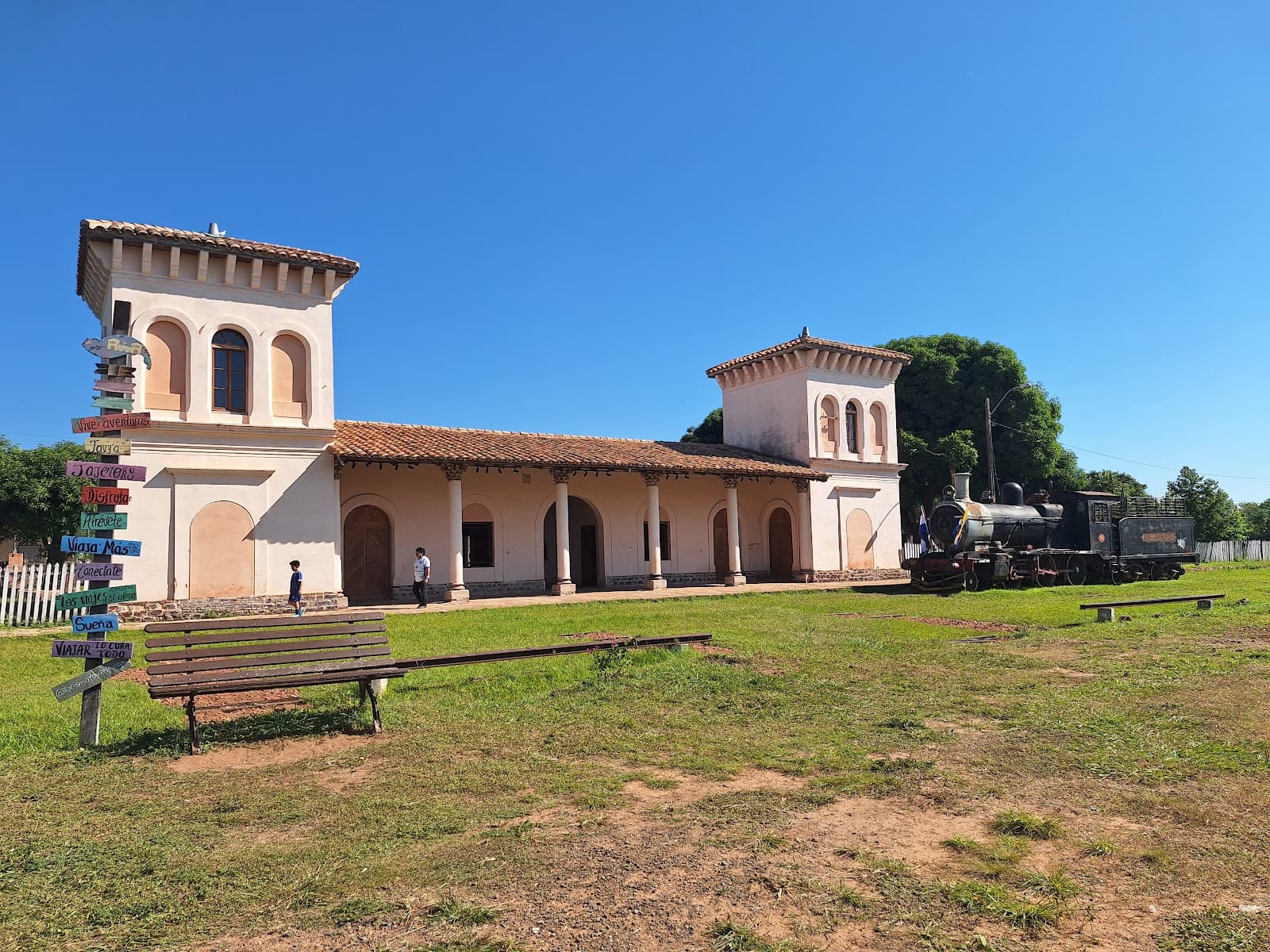 Pirayú Historic Station and Church - Image 1