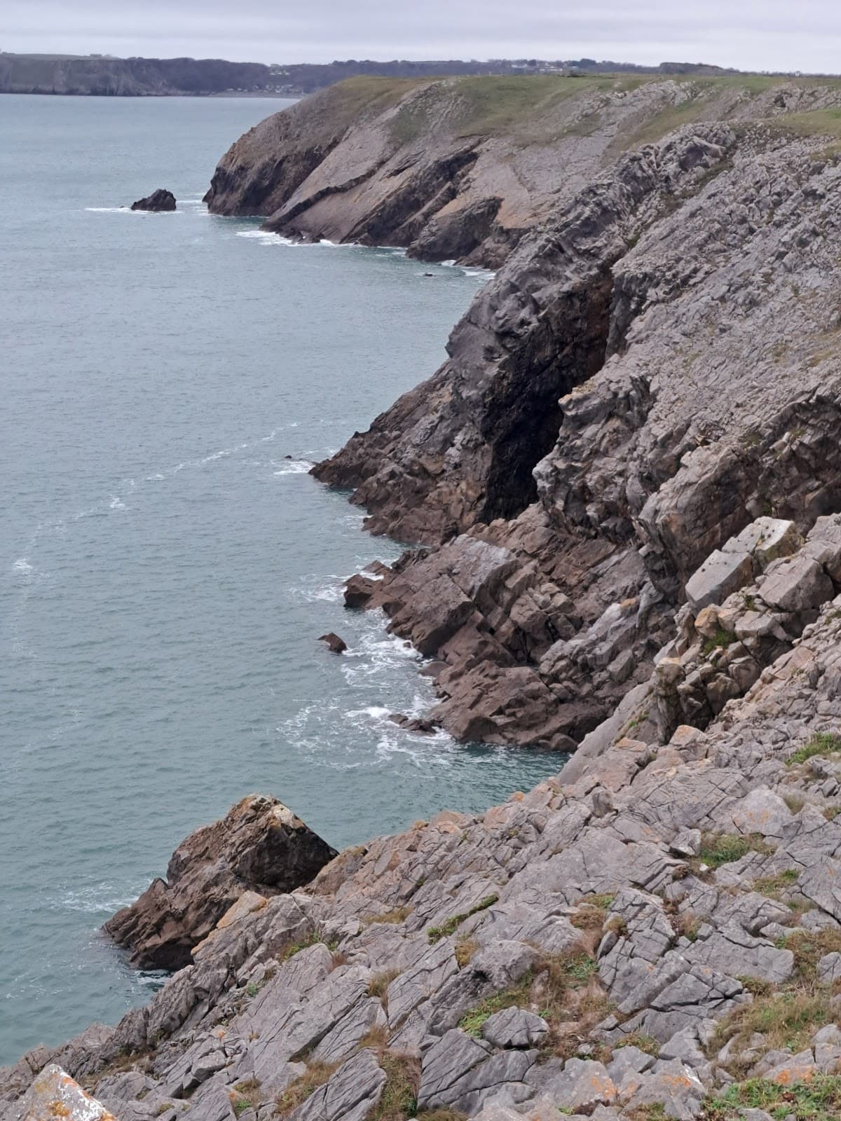 Tenby to Giltar Point Coastal Path - Image 1