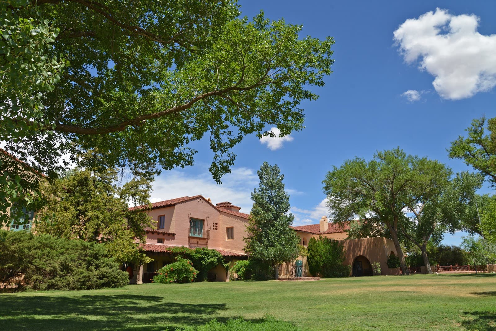 La Posada Hotel & Gardens - Image 1