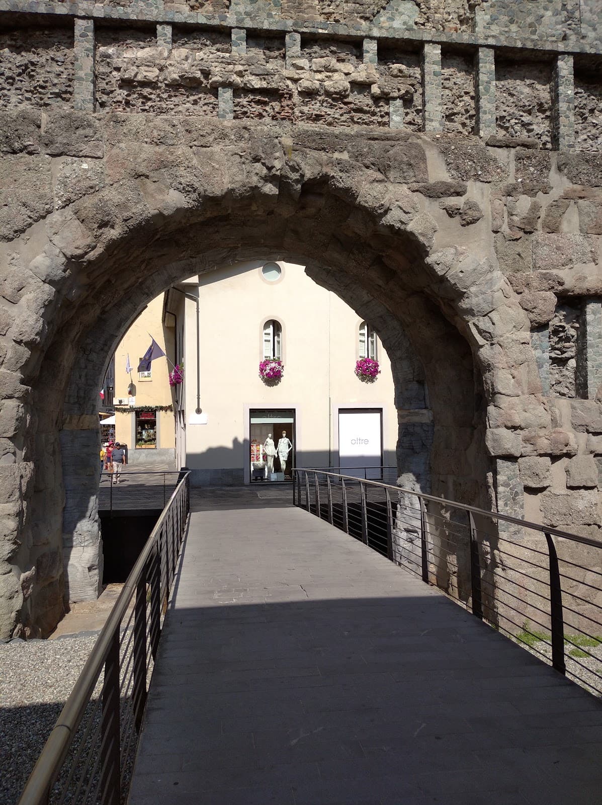 Via Porta Praetoria - Image 1