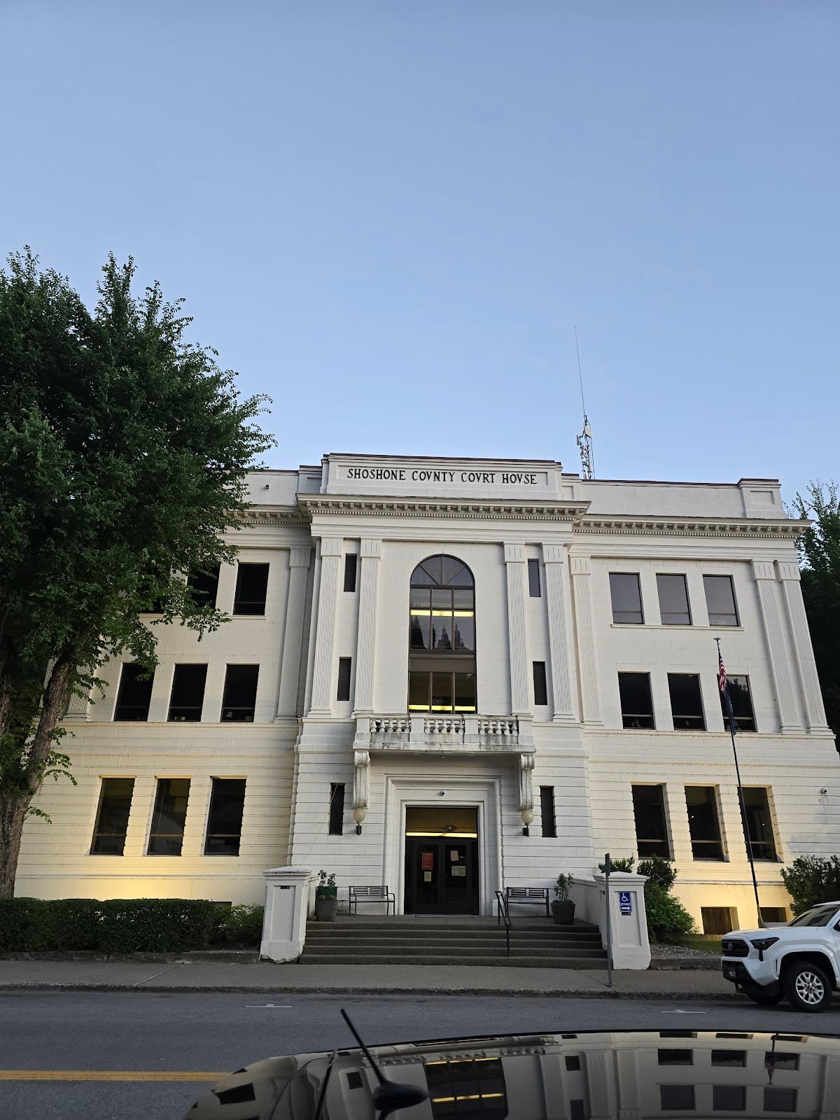 Shoshone County Courthouse - Image 1