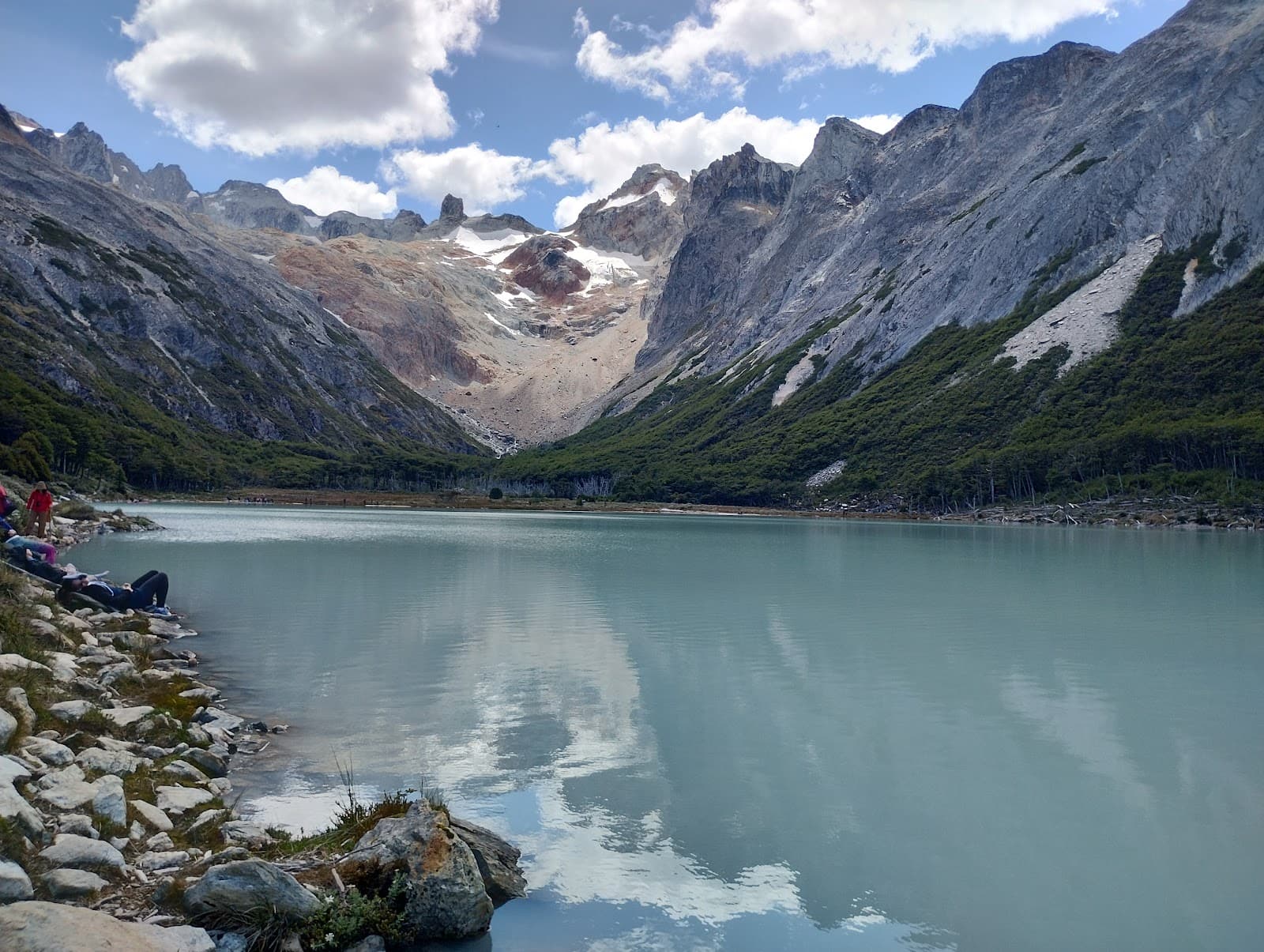 Laguna Esmeralda Ushuaia - Image 1