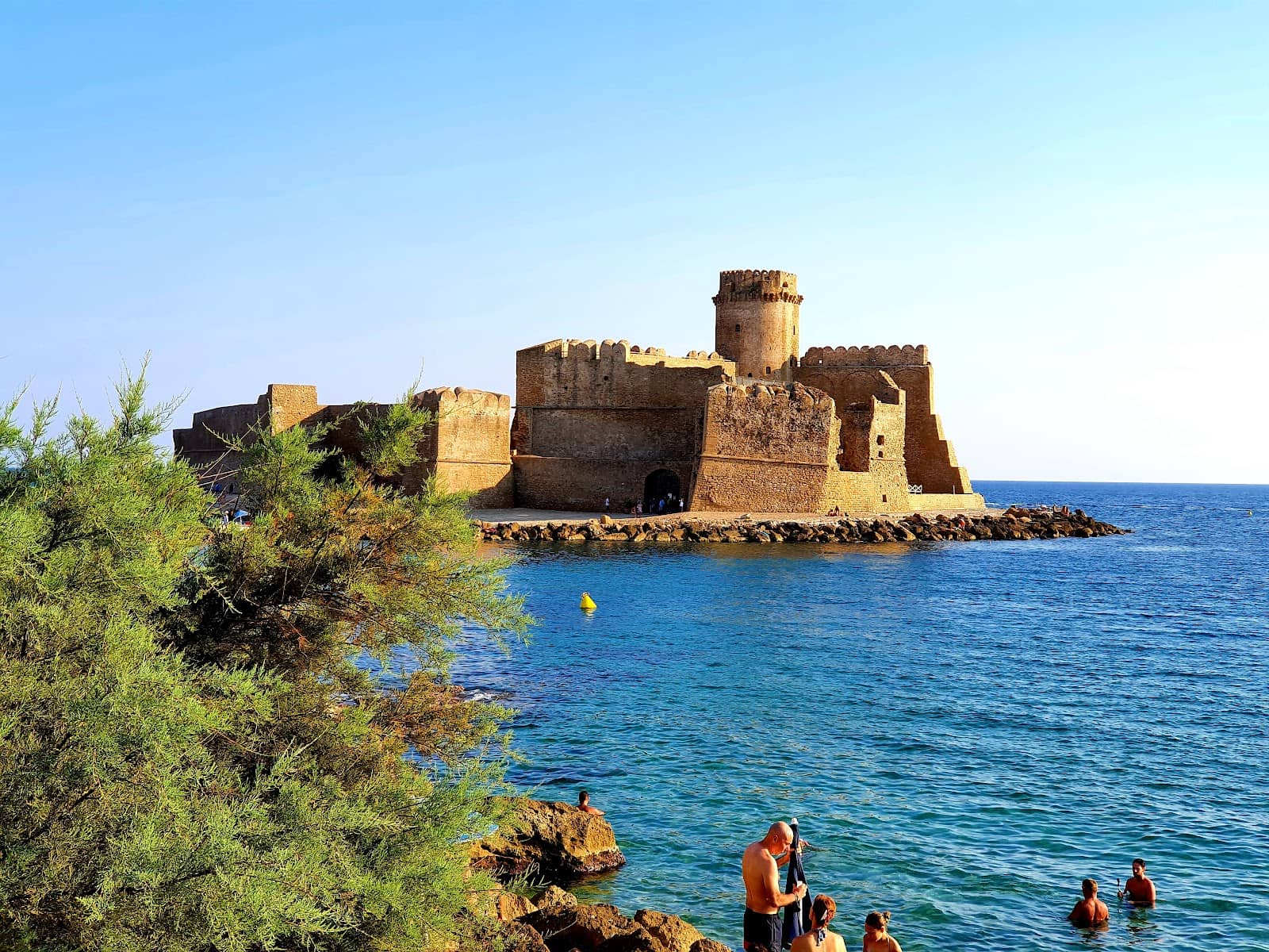 Le Castella Beach