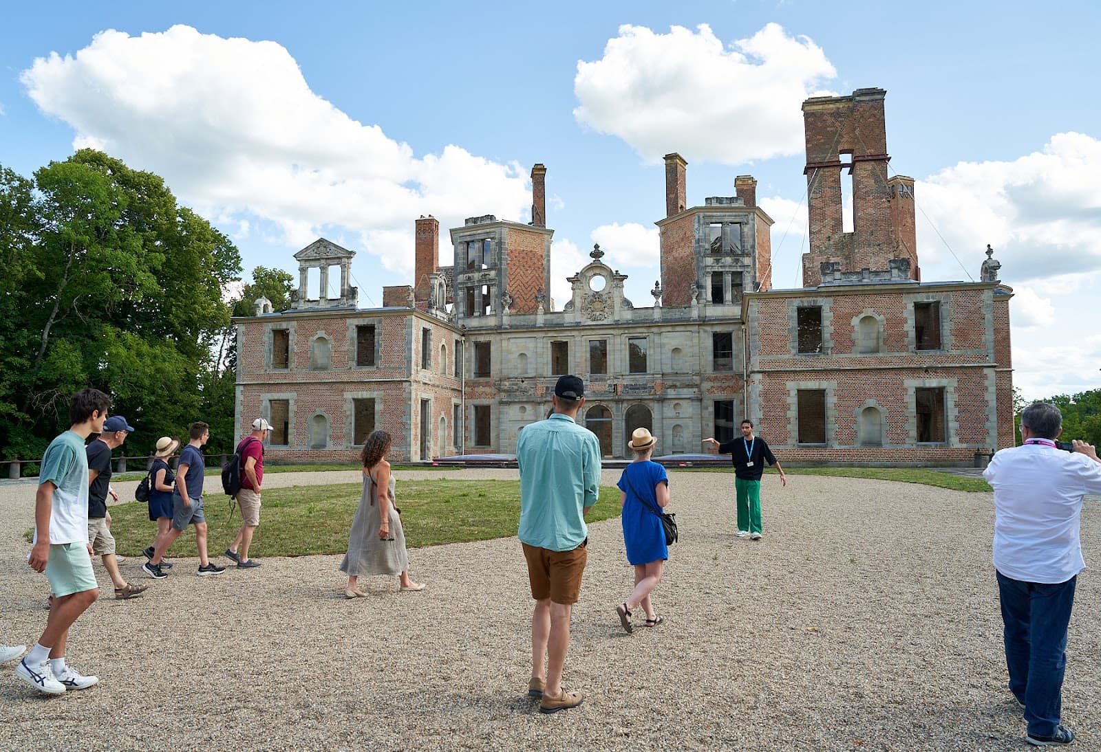 Randan Estate (Domaine Royal) - Image 1