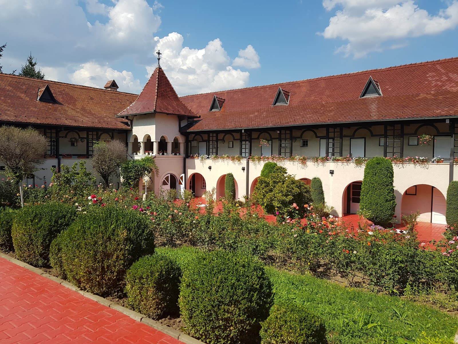 Recea Monastery - Image 1