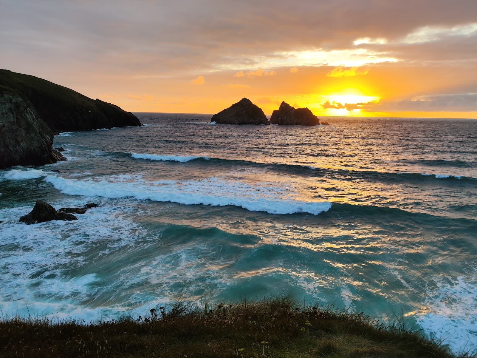 Holywell Bay - Image 1