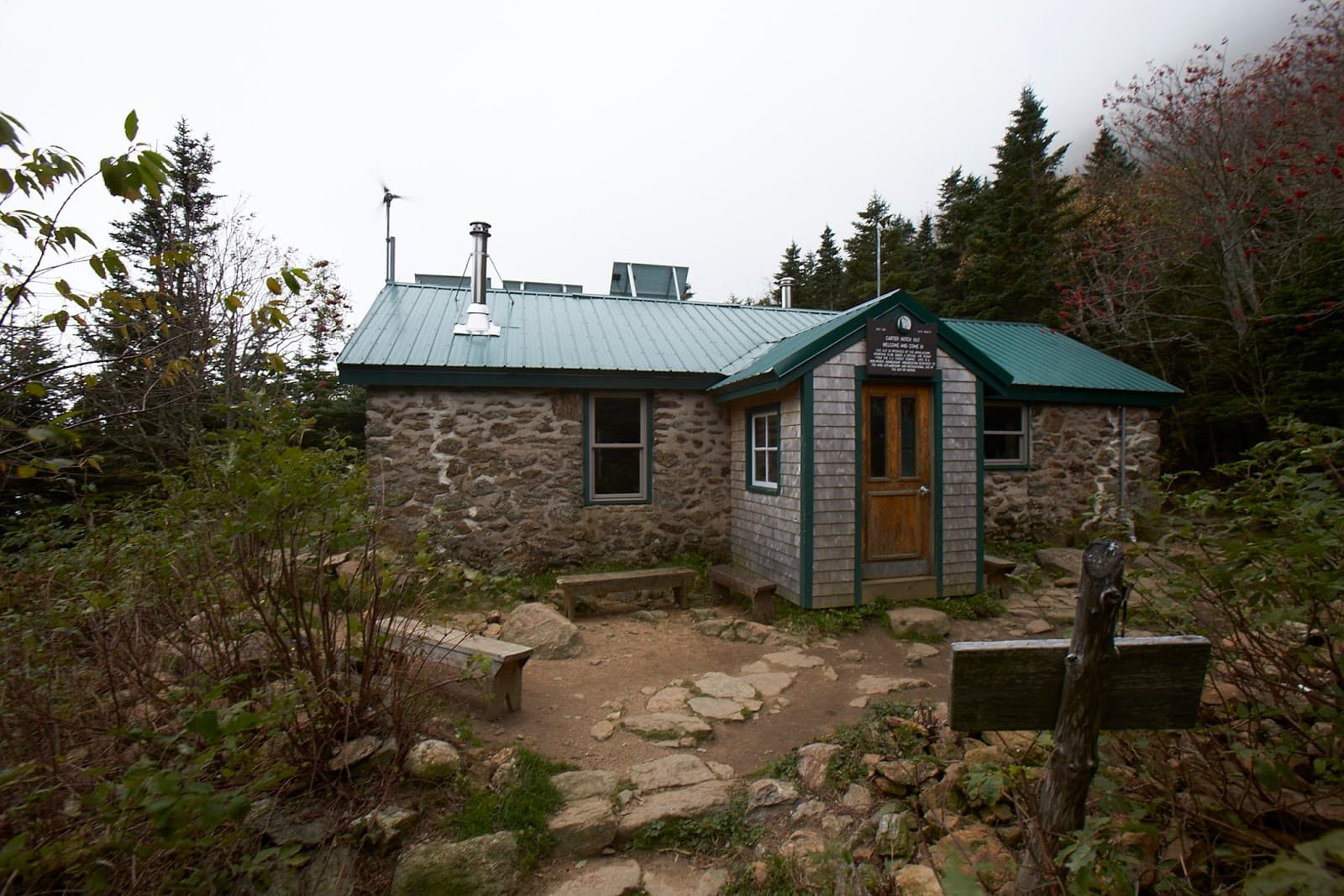 Carter Notch Hut - Image 1