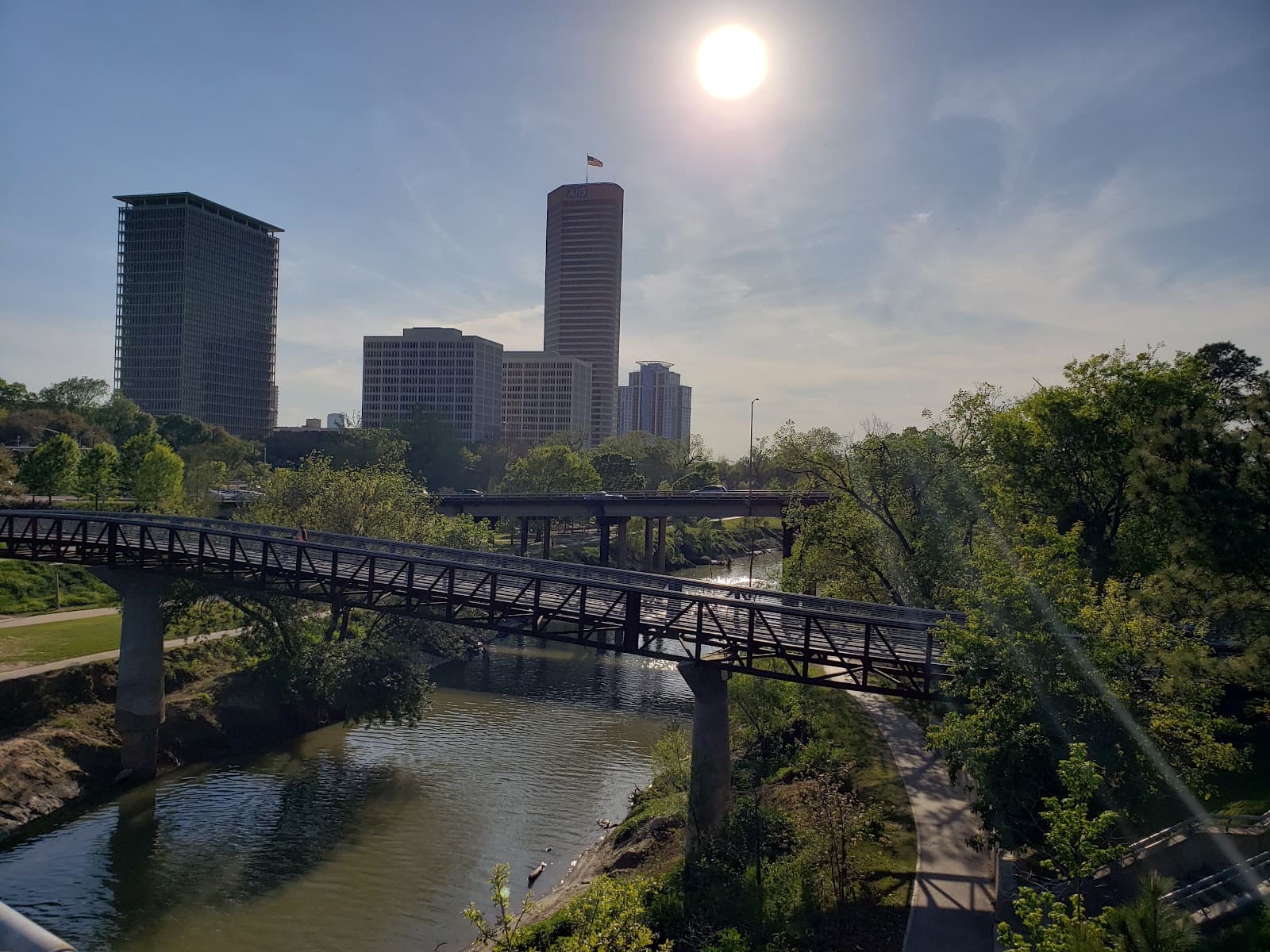 Balmoral Avenue Pedestrian Bridge - Image 1