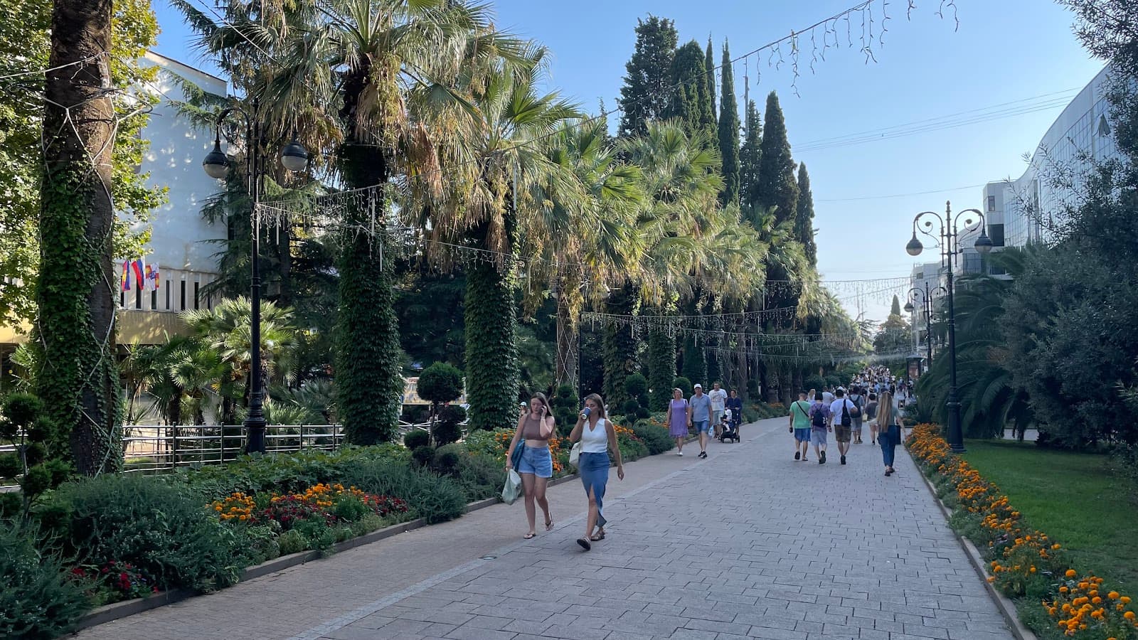 Navaginskaya Street - Image 1