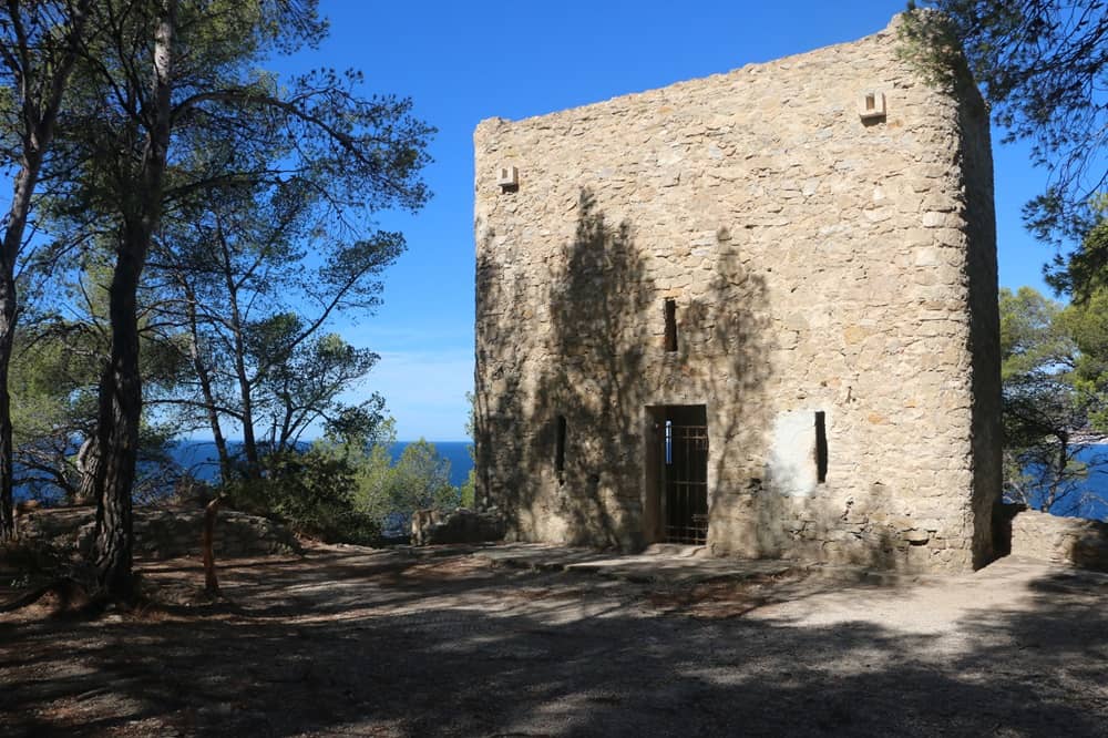 Panoramic Sea Vistas