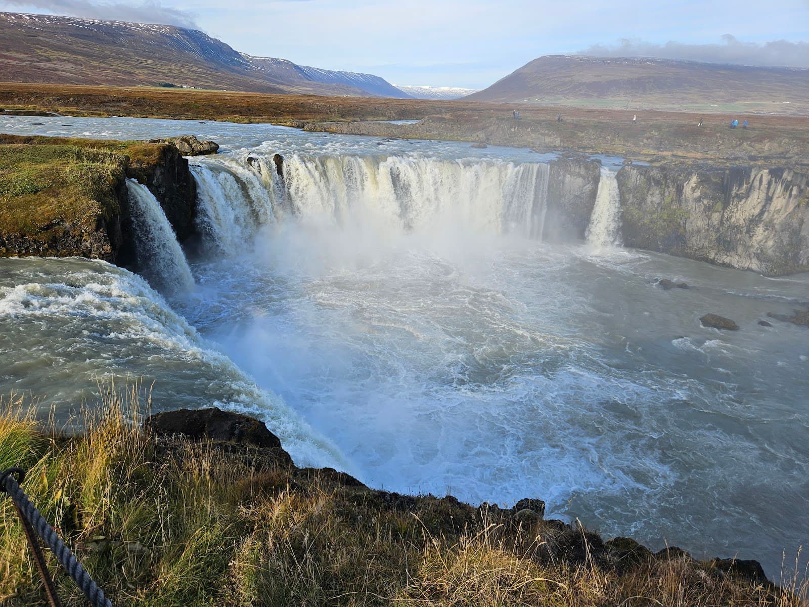 Hraunfossar - Image 1