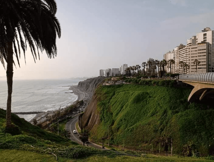 Malecón de Miraflores Lima - Image 1