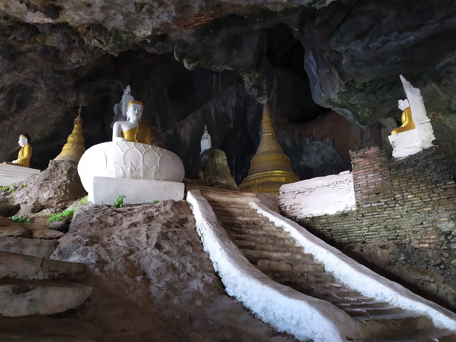 Yathay Pyan Cave - Image 1