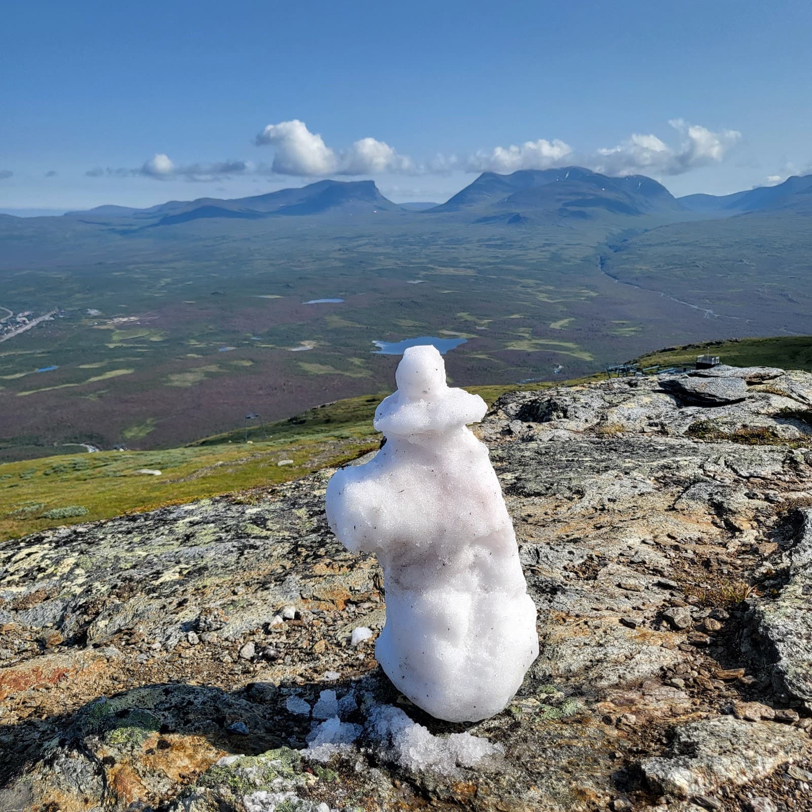 Lapporten Viewpoint - Image 1