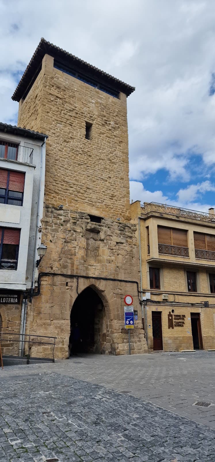 Torre del Chapitel (Clock Tower) - Image 1