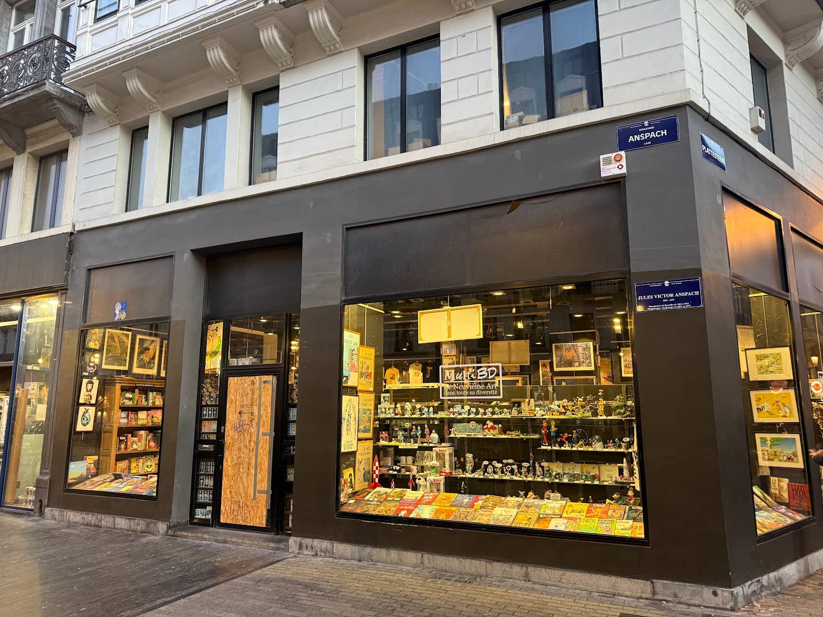 English Comic Section