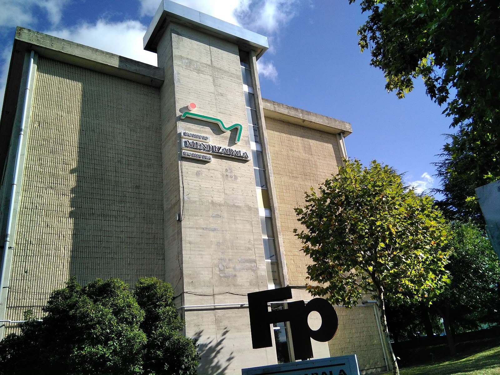 Mendizabala Grounds - Image 1