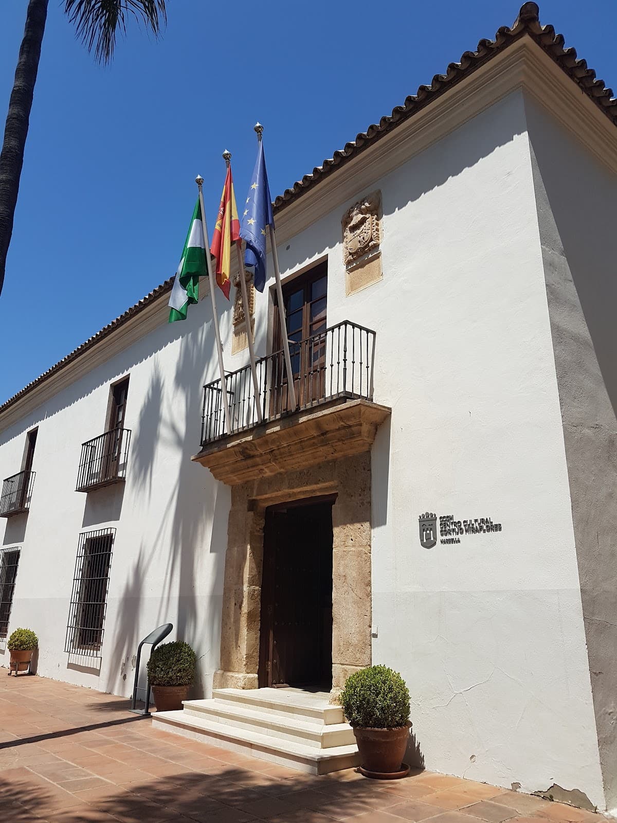 Cortijo Miraflores Cultural Center - Image 1