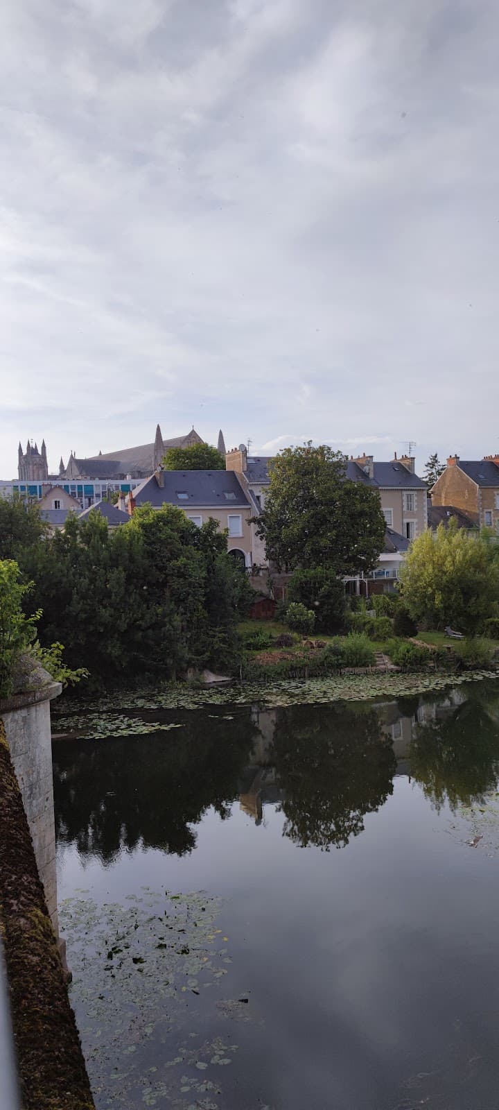 Pont Neuf Poitiers - Image 1