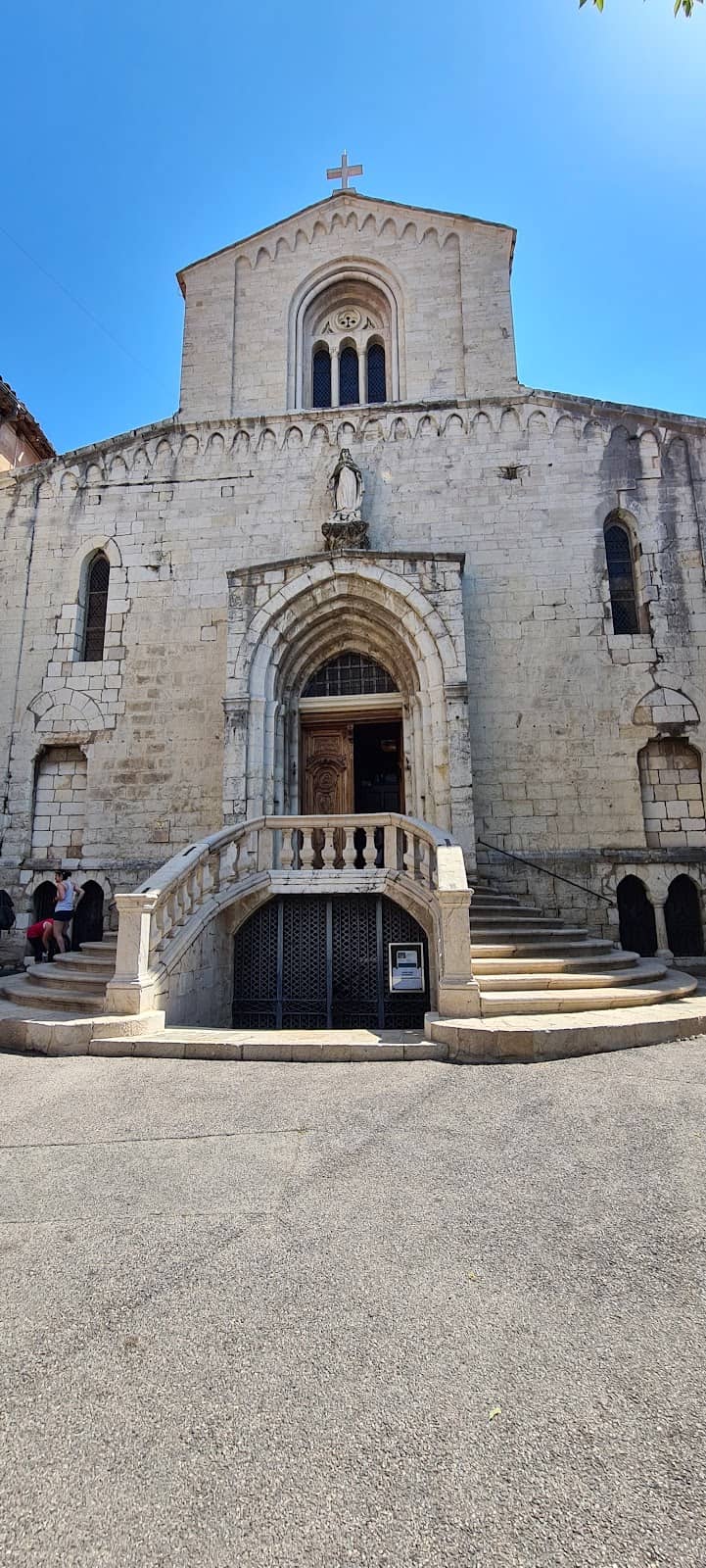 Vertical photo