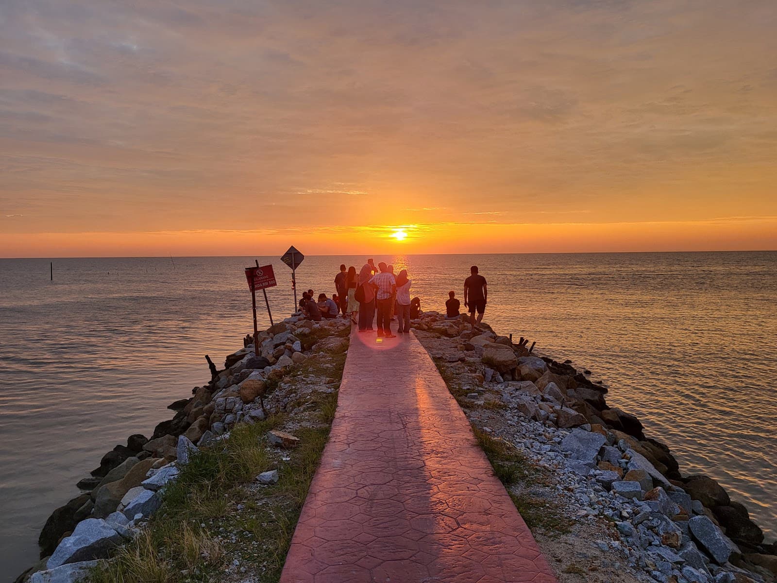 Pantai Malindo Boardwalk - Image 1