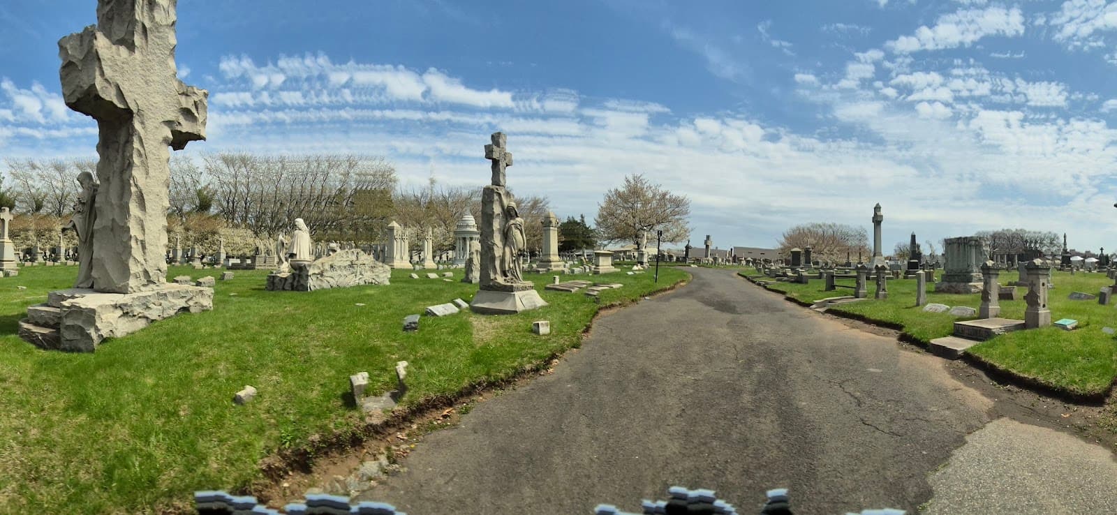 Holy Sepulchre Cemetery - Image 1