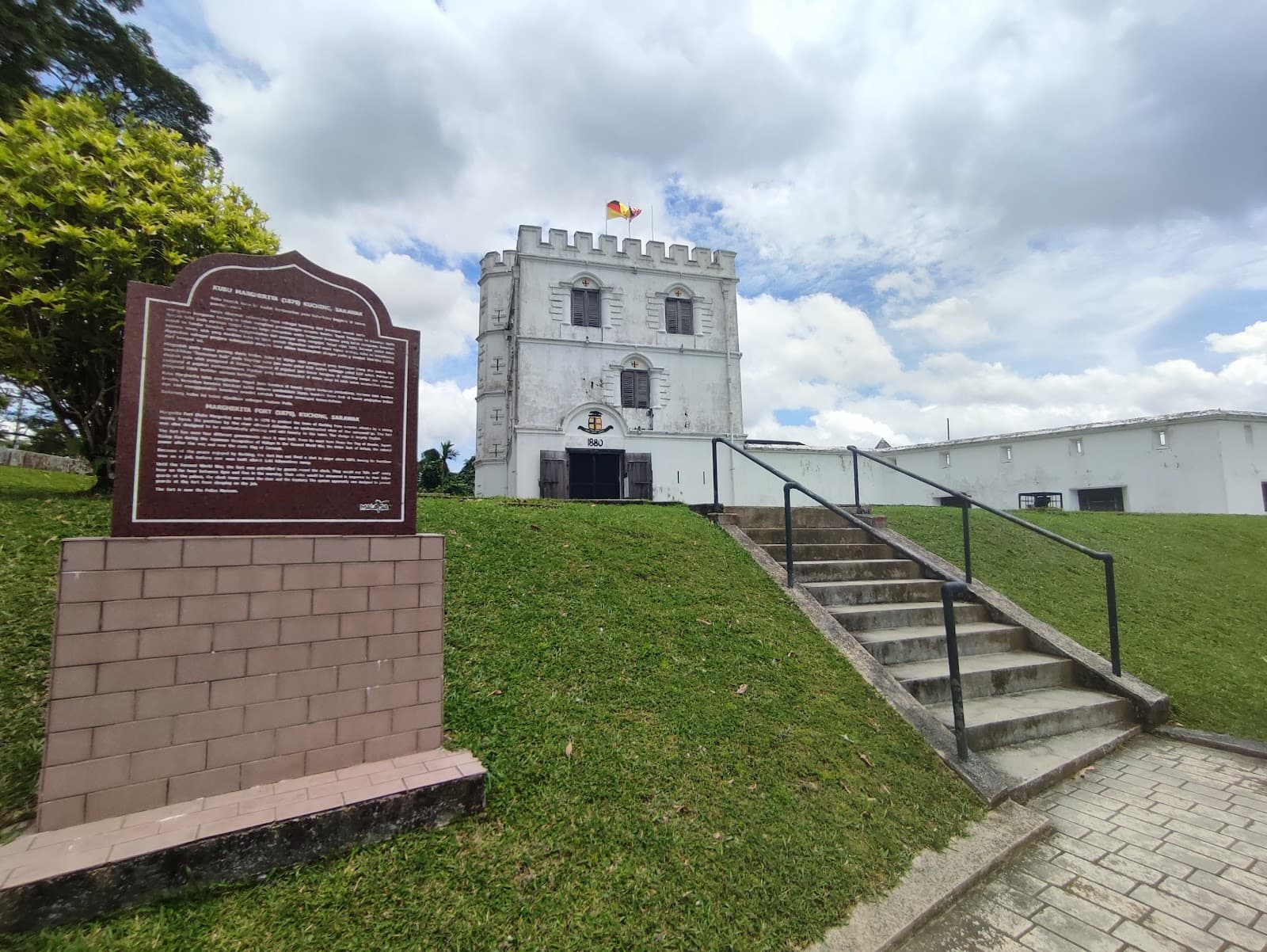 Fort Margherita Kuching - Image 1