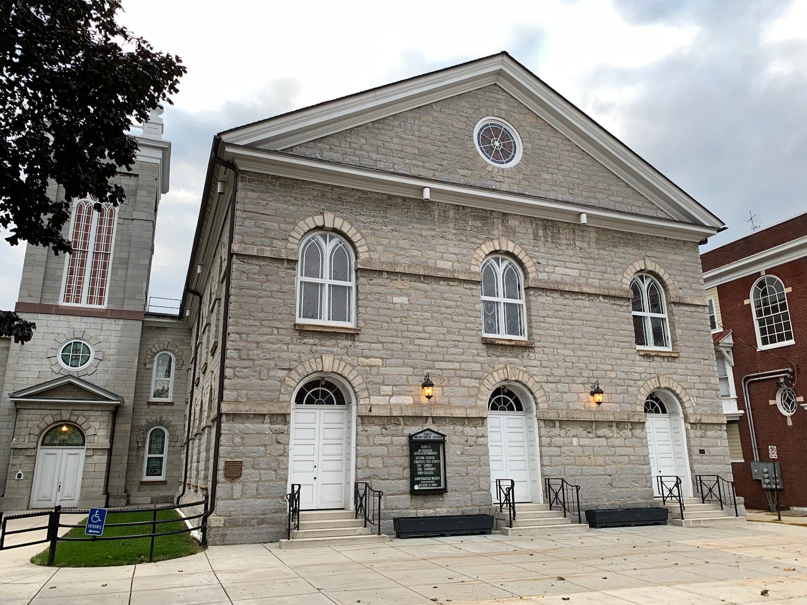 First Presbyterian Church, Carlisle - Image 1
