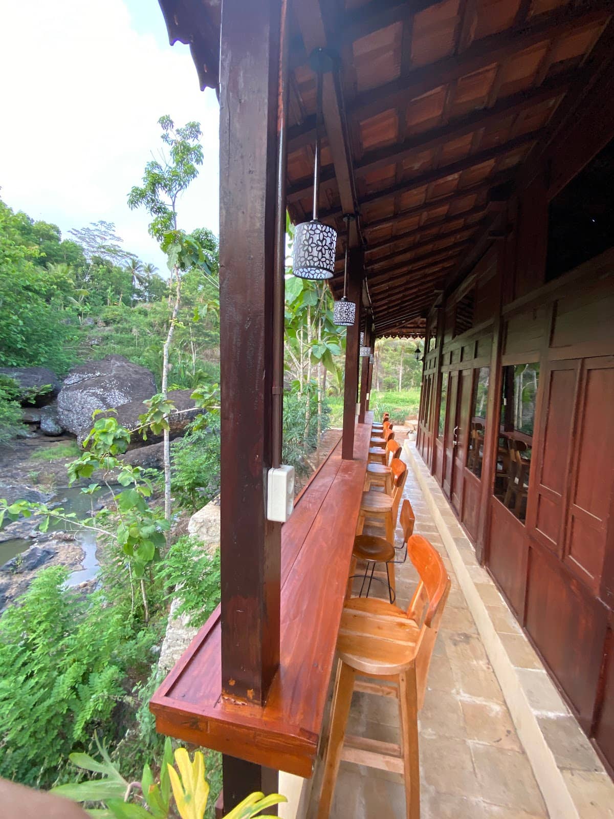Vertical photo