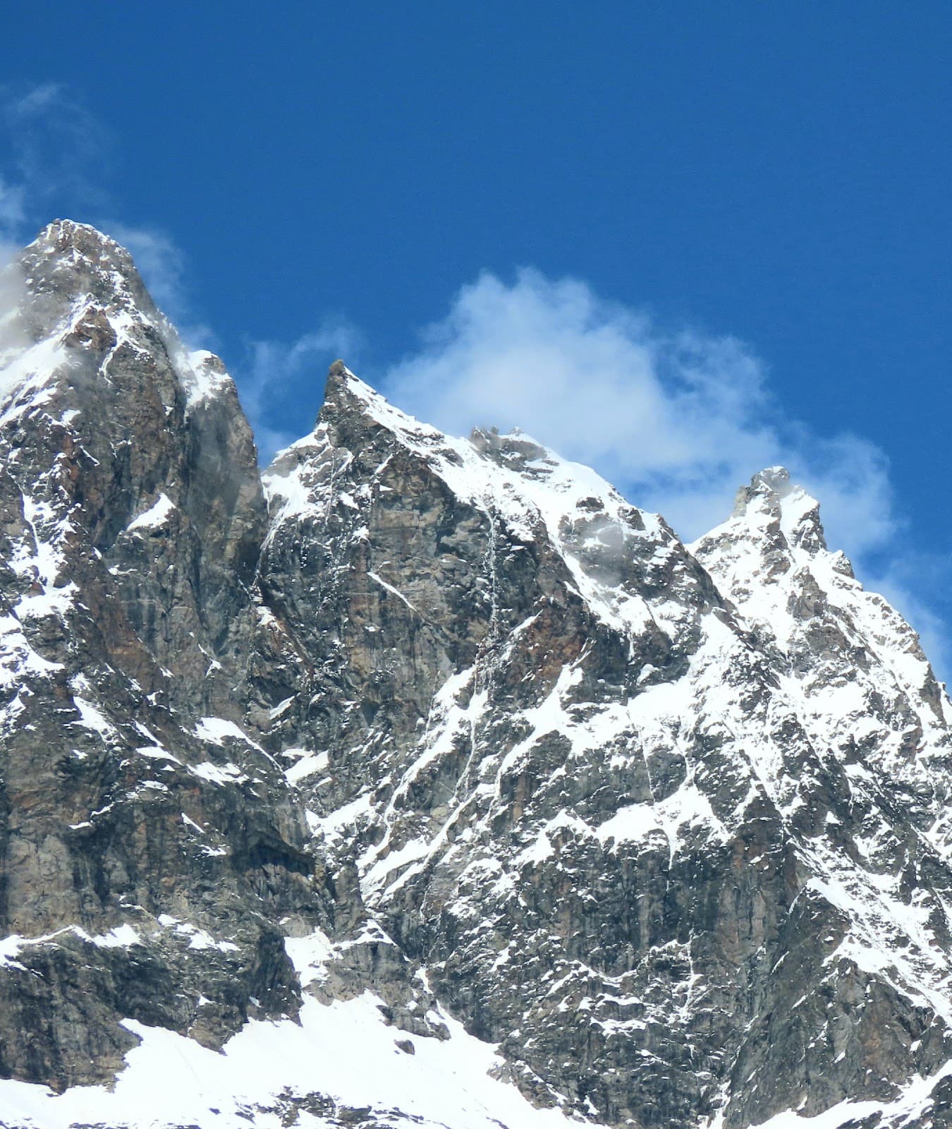 Grandes Murailles Ridge - Image 1