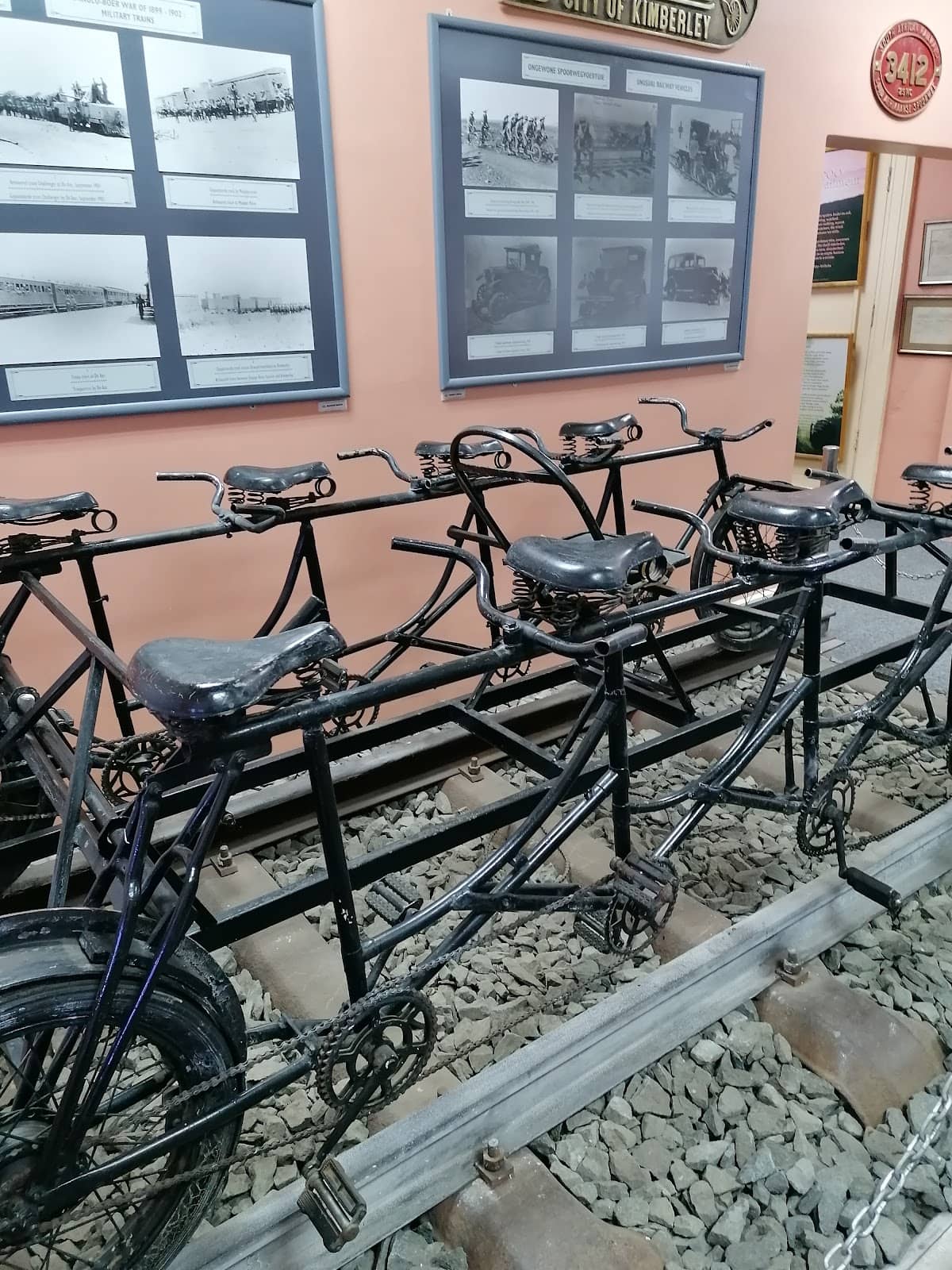 Outdoor Train Displays